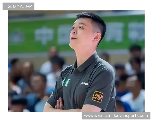 杨鸣：质疑常伴 球员们保持劲头，杨鸣是教练还是球员